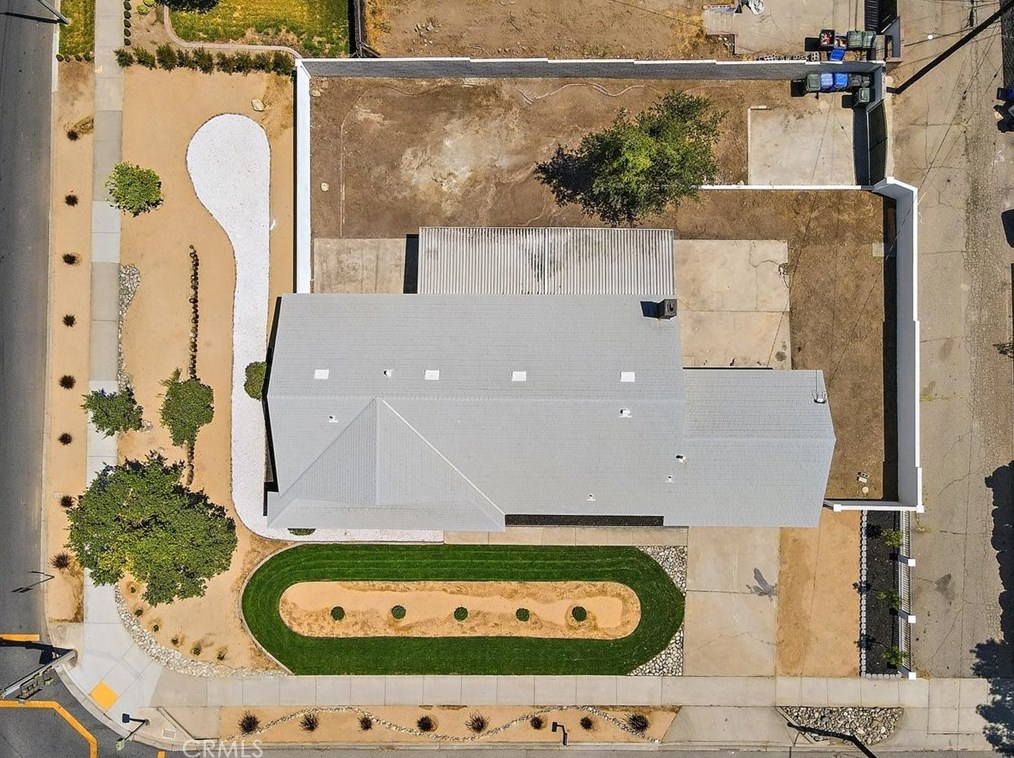 1594 N San Antonio Ave, Upland, CA 91786