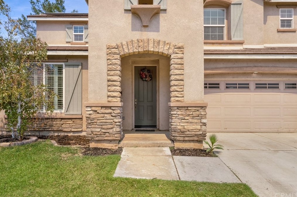 1640 Red Clover Ln, Hemet, CA 92545