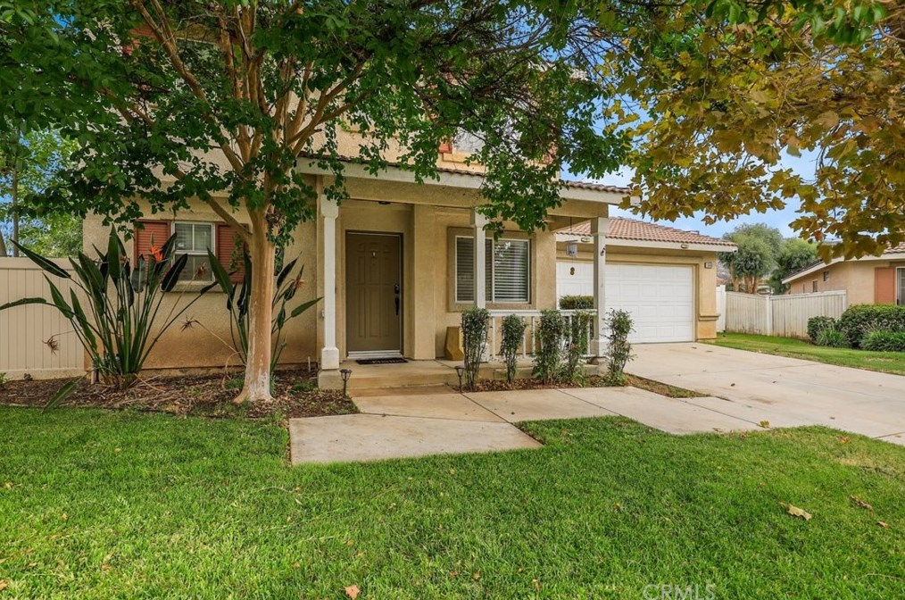 15468 Alosta Ln, Moreno Valley, CA 92555-2910