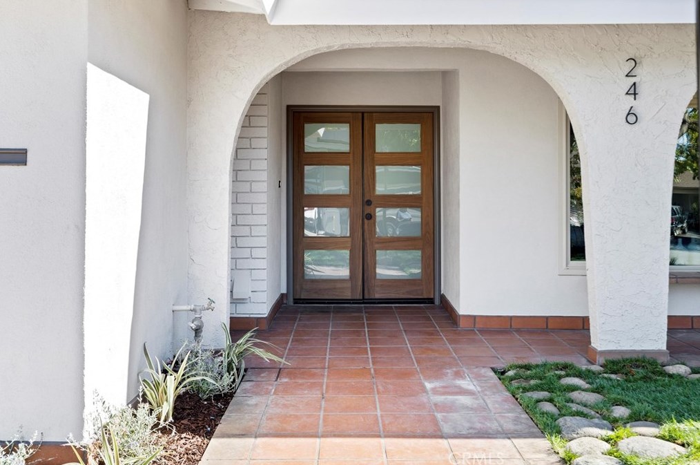 246 Heather Heights Ct, Monrovia, CA 91016