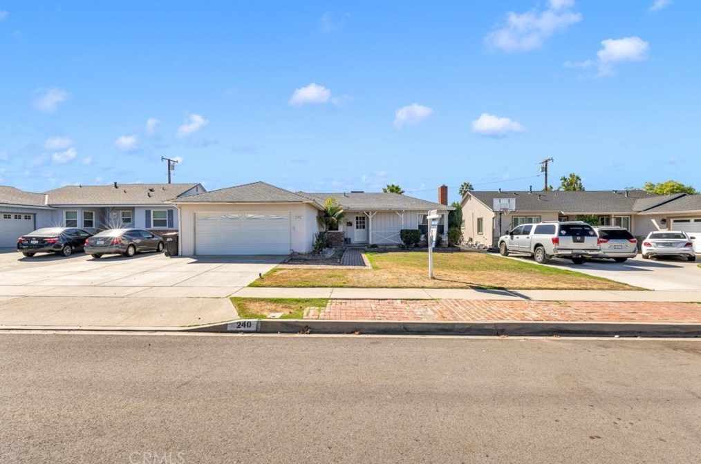 240 E Tudor St, Covina, CA 91722