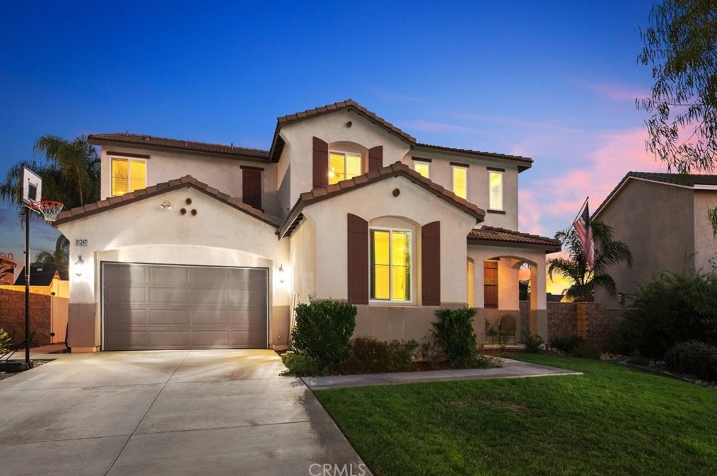 31247 Pinon Pine Cir, Winchester, CA 92596-8354