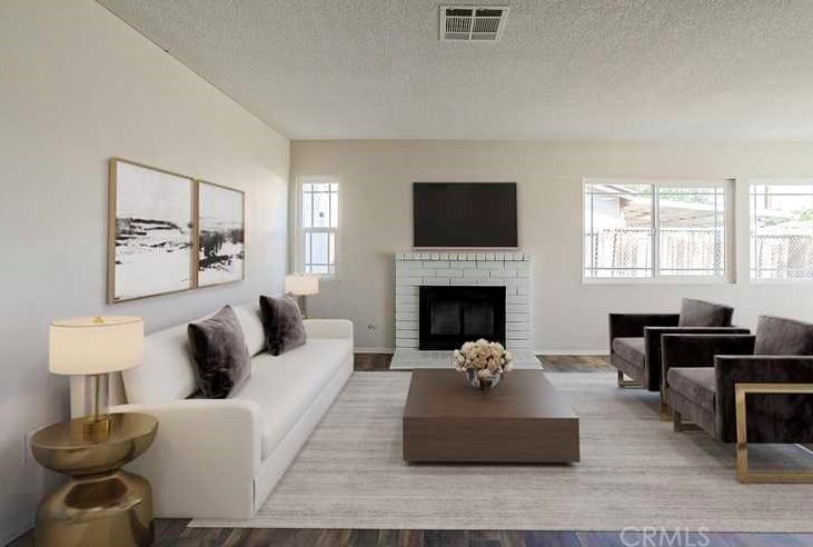 13722 Persimmon Rd, Moreno Valley, CA 92553-5307