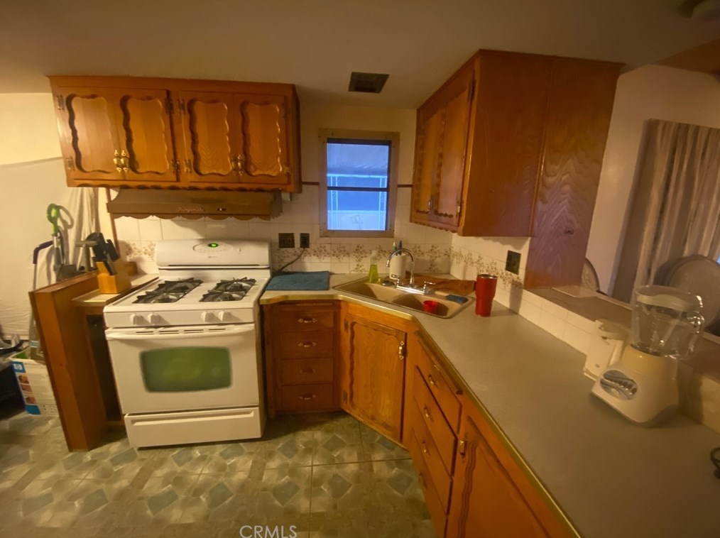 26871 Alessandro Blvd #69, Moreno Valley, CA 92555