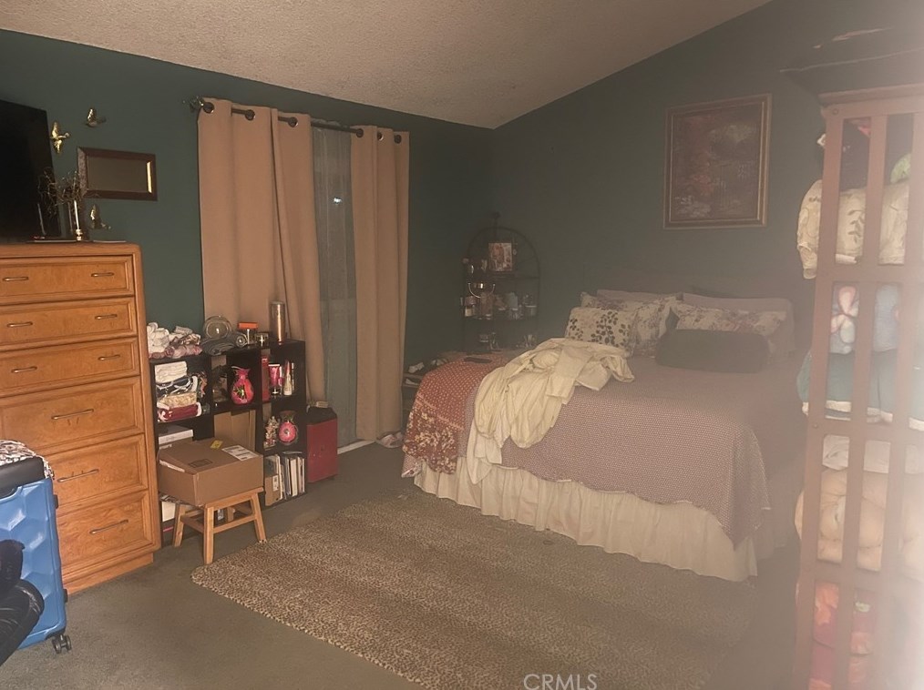 25051 Billie Dr, Moreno Valley CA 92553-7190 exterior