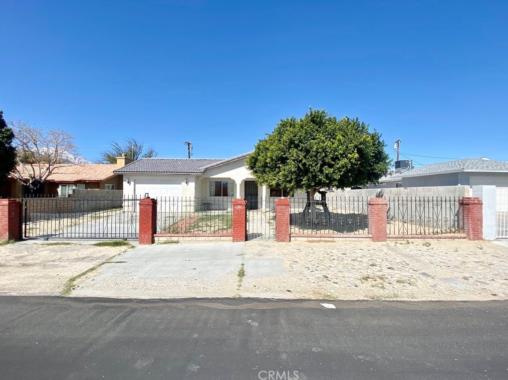 15765 Via Montana, Desert Hot Springs, CA 92240