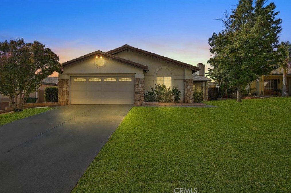 12971 Lasselle St, Moreno Valley, CA 92553-4729