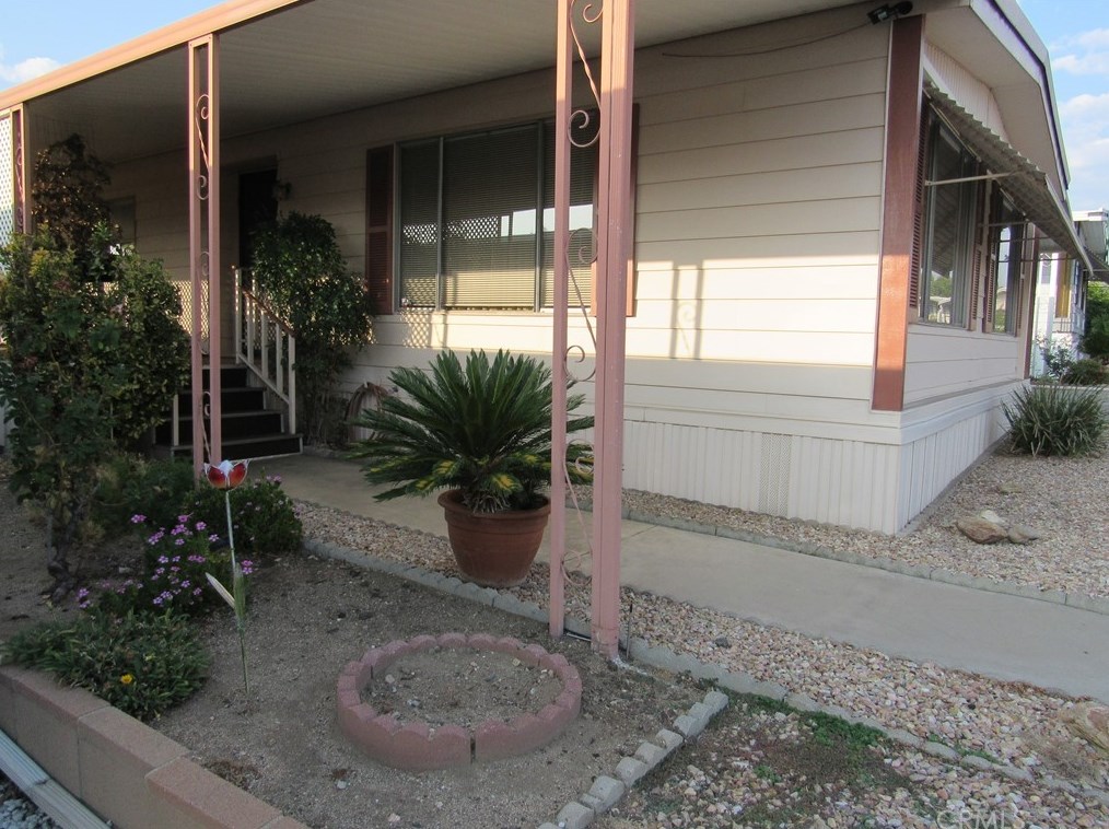 3945 Bradford #121, La Verne, CA 91750
