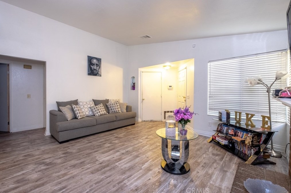 23864 Cold Spg, Moreno Valley, CA 92557-4951