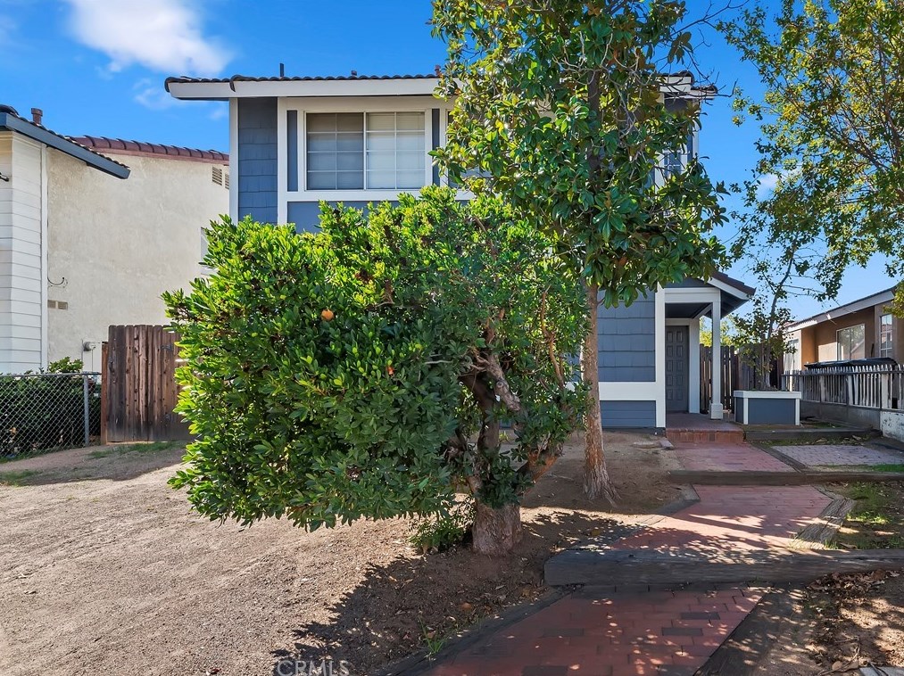 23797 Parkland Ave, Moreno Valley, CA 92557-4940