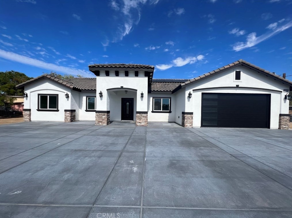 21300 Kinney St, Perris, CA 92570