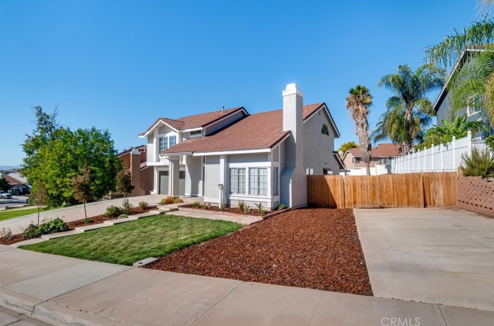 22522 Sheffield Dr, Moreno Valley, CA 92557-6841