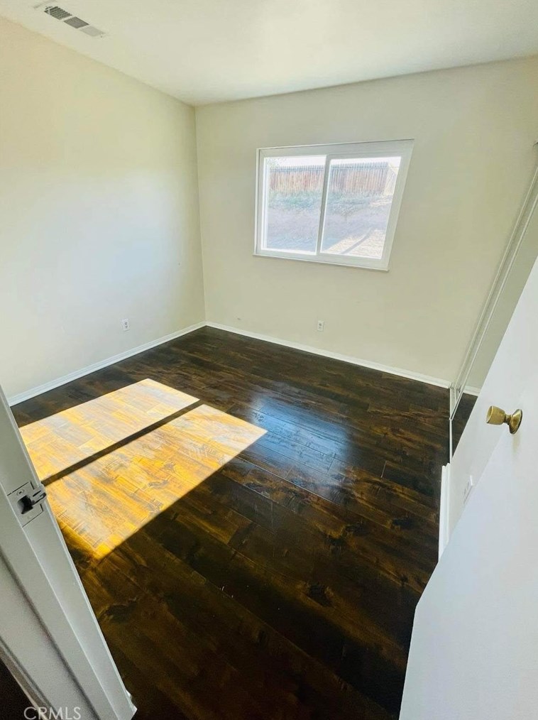 1528 Sunrise Rd, Barstow CA  92311-5557 exterior