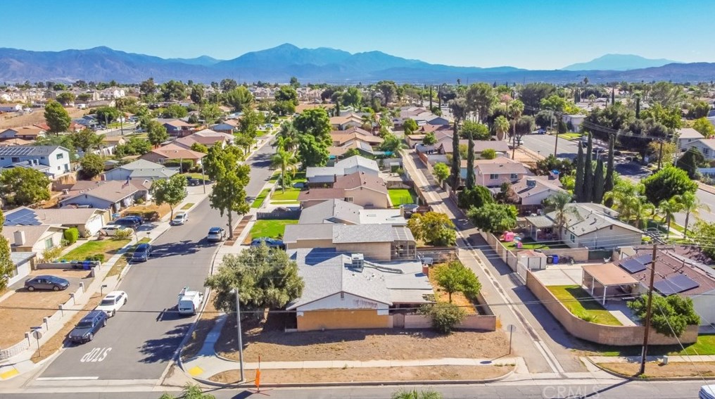 311 E Fromer St, Rialto, CA 92376