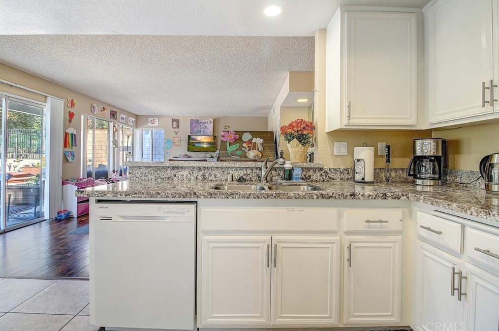 23902 Brittlebush Cir, Moreno Valley CA  92557-2932 exterior