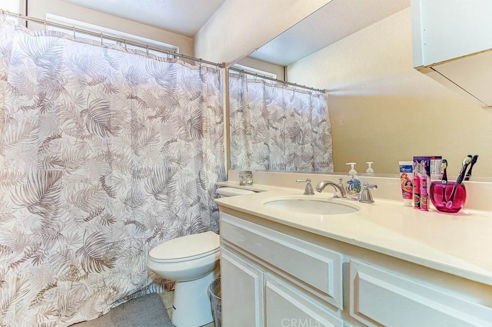 23902 Brittlebush Cir, Moreno Valley CA  92557-2932 exterior