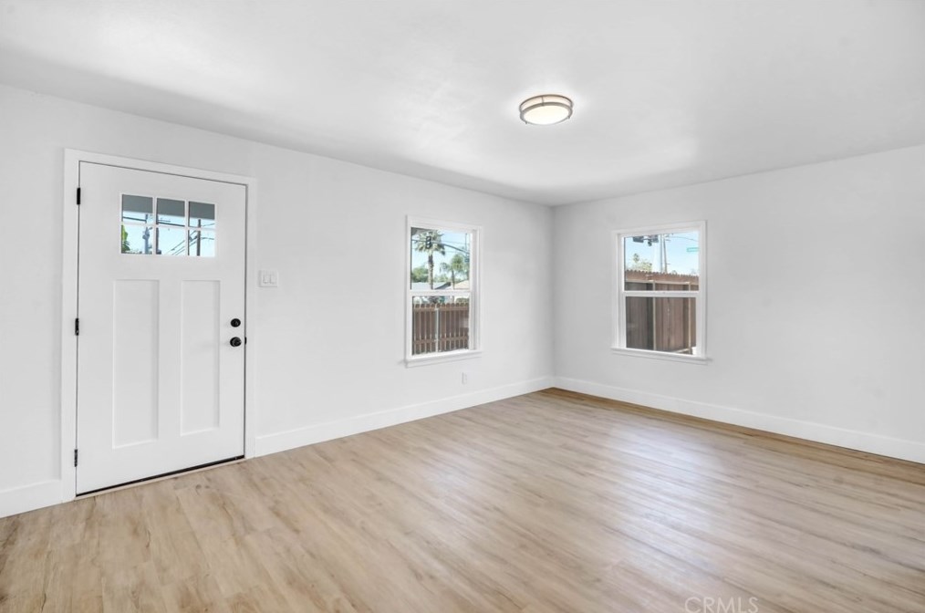 27004 San Jacinto St, Hemet, CA 92543-8063