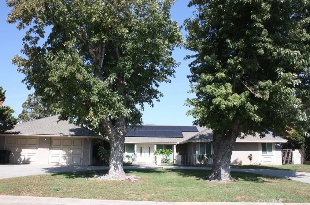 5715 Sycamore Ave, Rialto, CA 92377