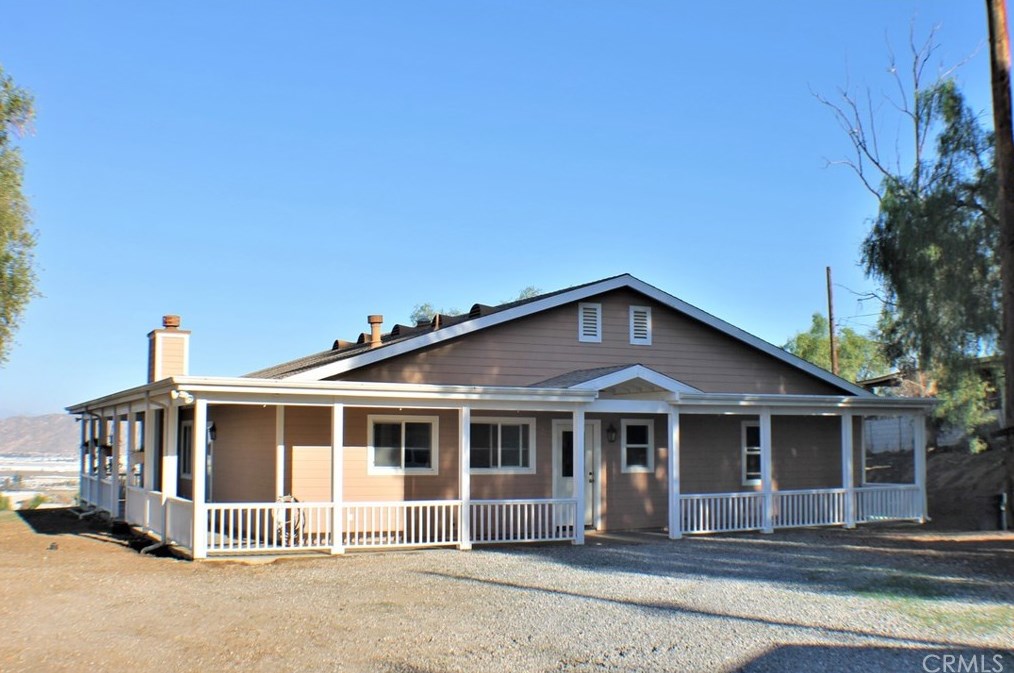 22152 Markham St, Perris, CA 92570