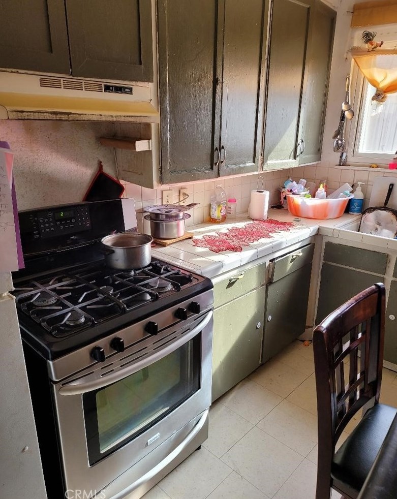 1413 S Sultana Ave, Ontario, CA 91761