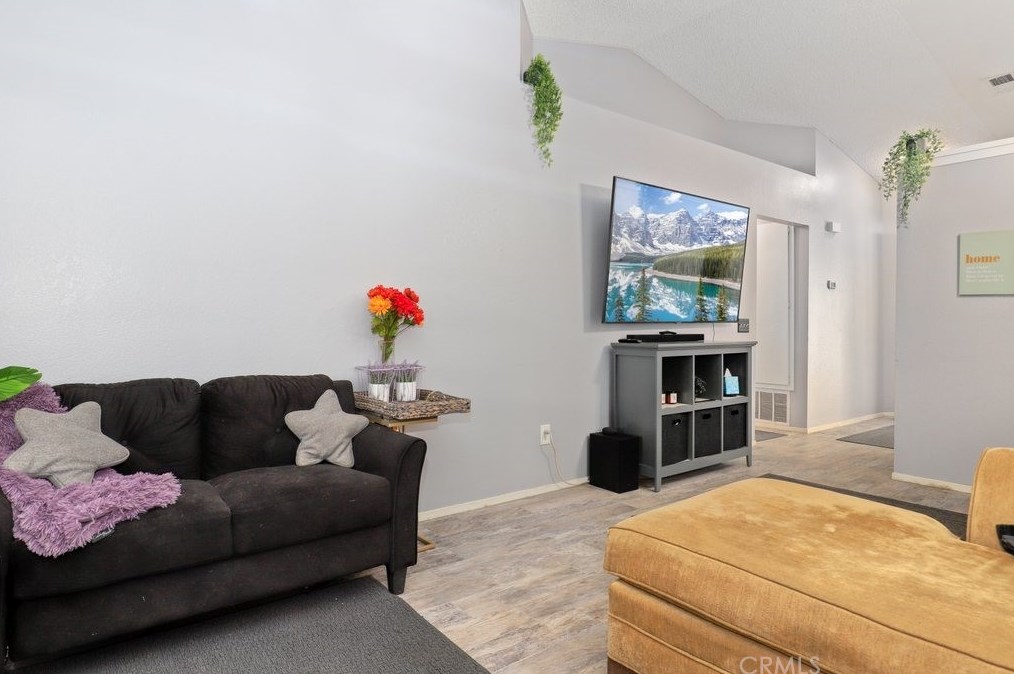 23710 Mark Twain, Moreno Valley CA  92557-4901 exterior