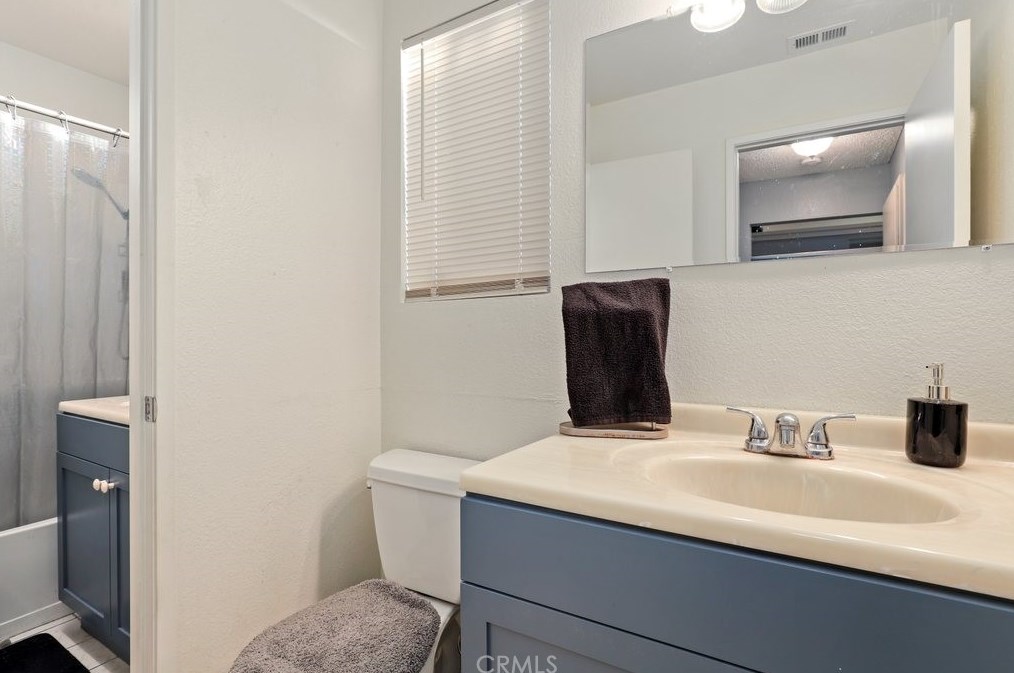 23710 Mark Twain, Moreno Valley CA  92557-4901 exterior