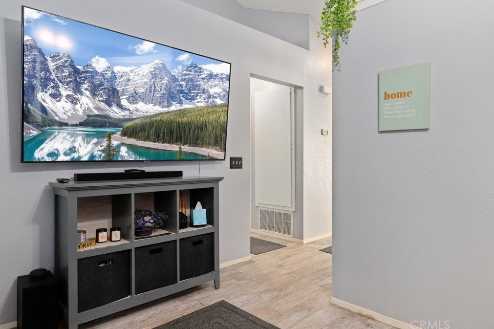 23710 Mark Twain, Moreno Valley CA  92557-4901 exterior