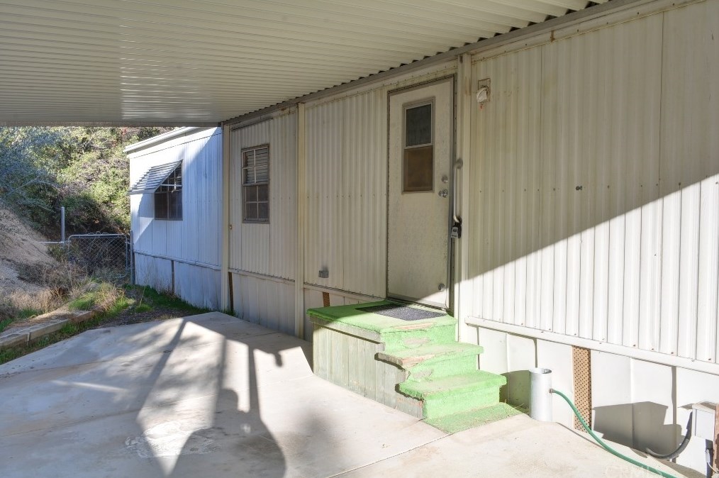 45960 Coyote St, Banning, CA 92220