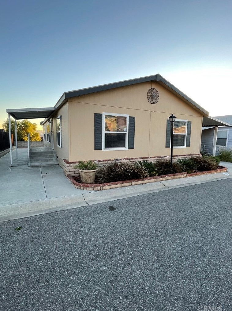 3700 Quartz Canyon Rd #105, Riverside, CA 92509