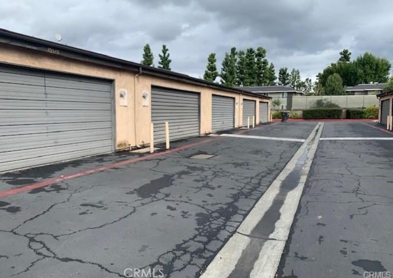 10604 White Oak Dr, Riverside CA  92505-1919 exterior