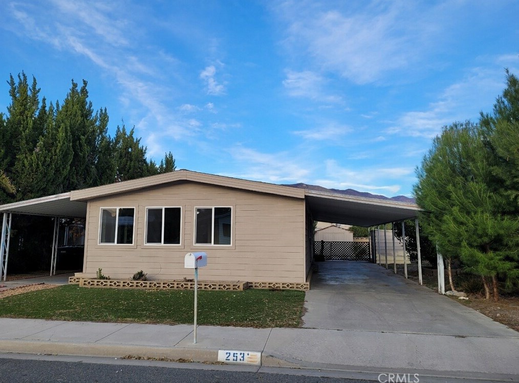253 N Palomar Ave, San Jacinto, CA 92582