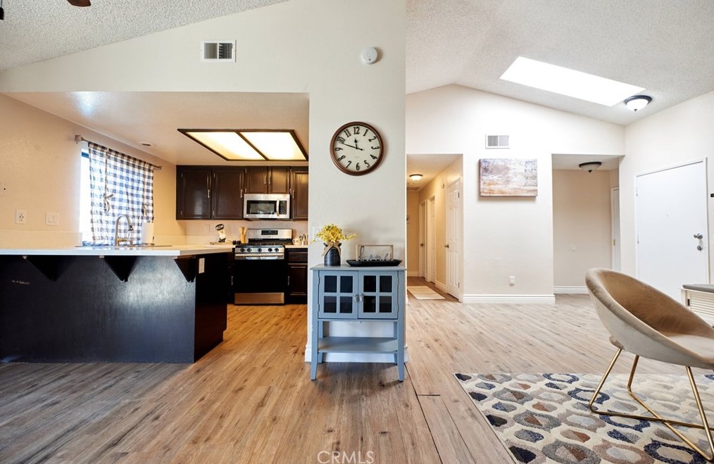 25760 Rancho Lucero Dr, Moreno Valley CA  92551-7052 exterior