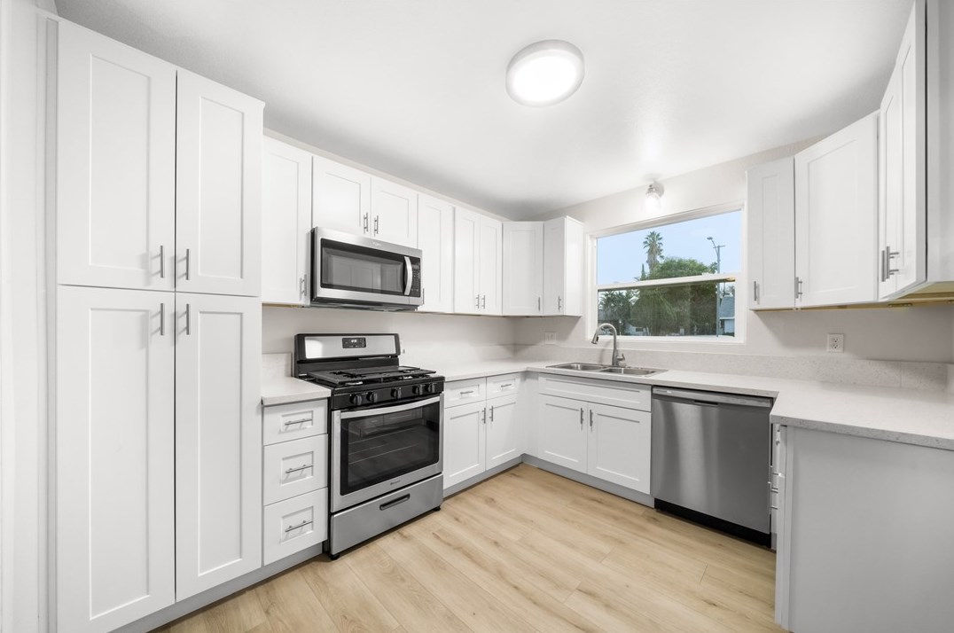 4765 Central Ave, Riverside, CA 92506