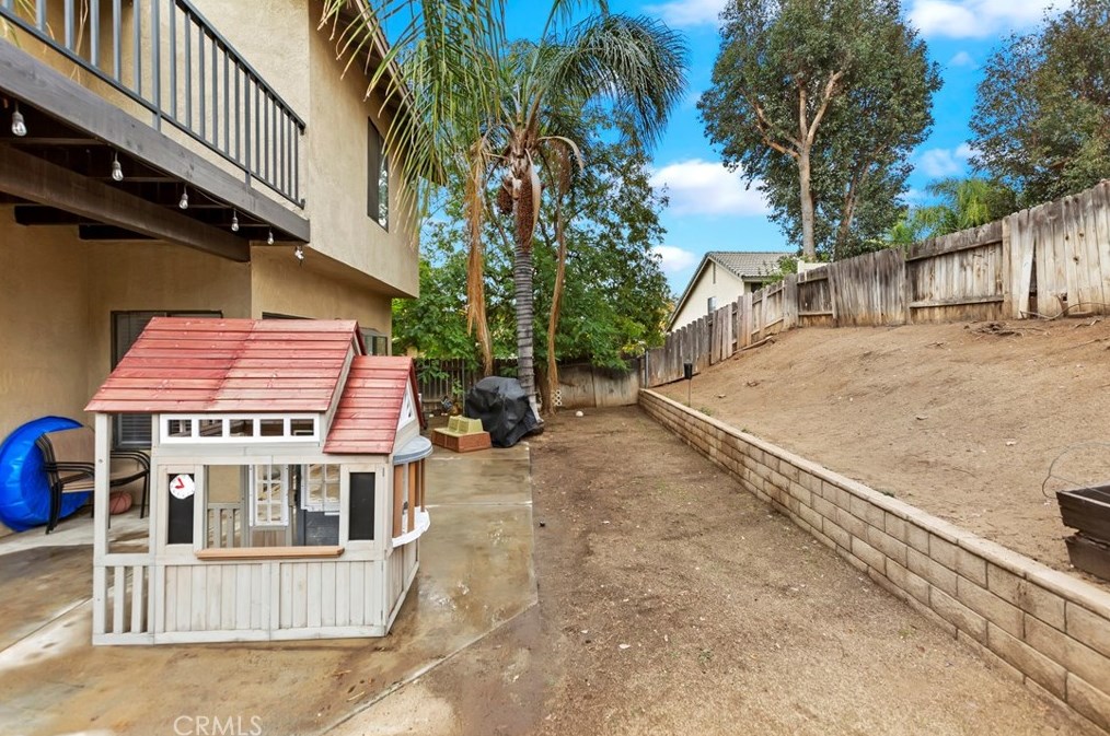 22699 Mountain View Rd, Moreno Valley CA  92557-2647 exterior