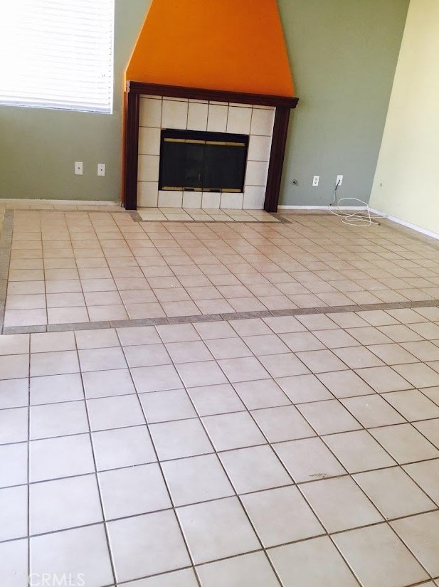 15930 Wedow Dr, Moreno Valley, CA 92551-4633