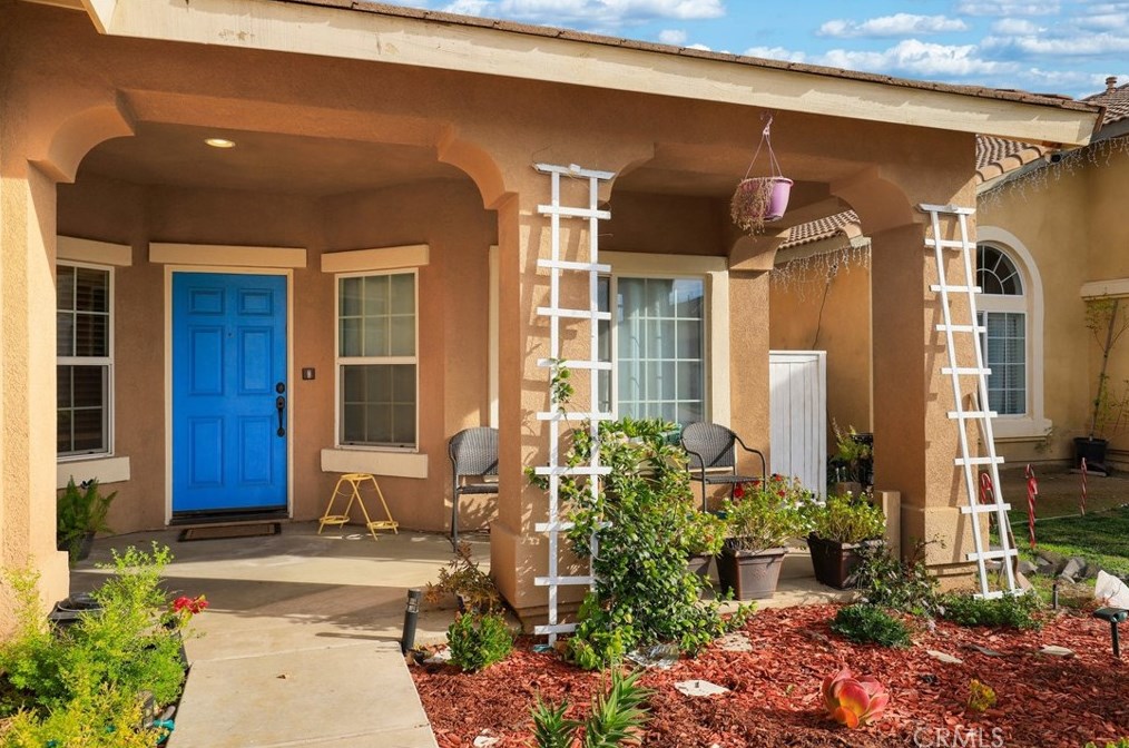 2087 Willowbrook Ln, Perris, CA 92571