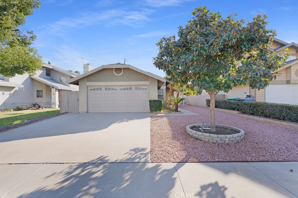 13746 Red Mahogany Dr, Moreno Valley, CA 92553