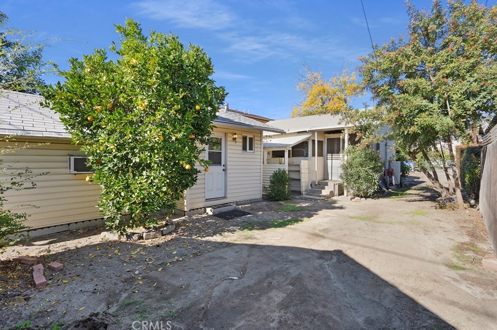 3588 E Green St, Pasadena, CA 91107