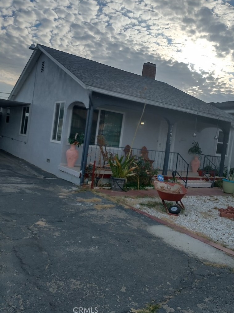 16781 Tracy St, Victorville, CA 92395