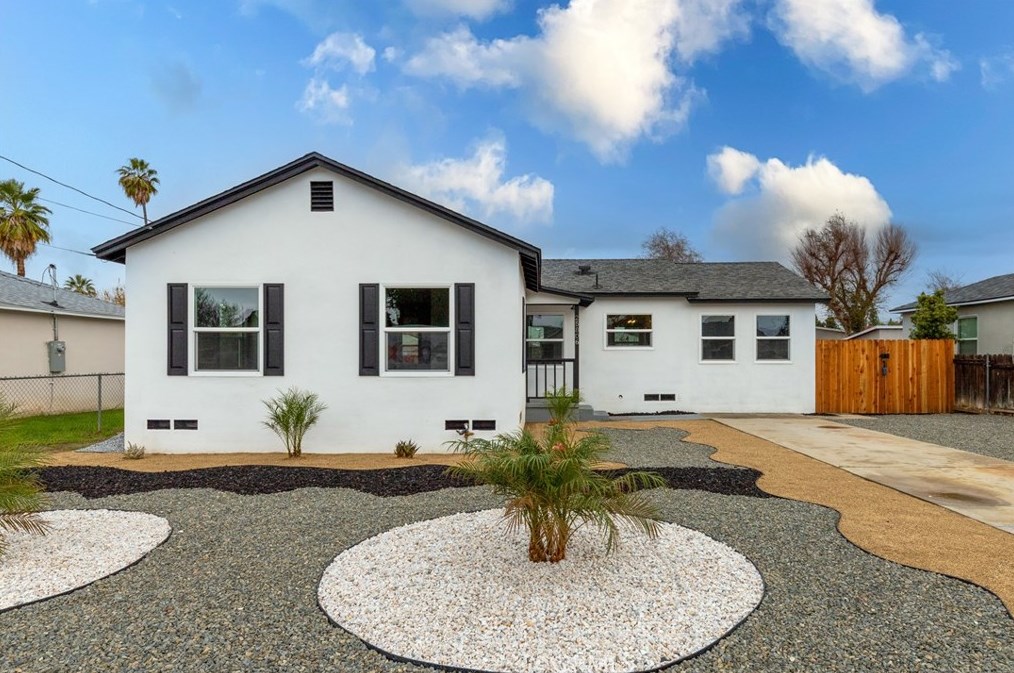 25806 Lomas Verdes St, Redlands, CA 92373