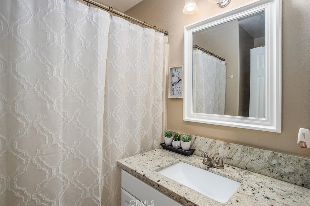 15612 Lariat Ln, Moreno Valley CA  92555-2950 exterior