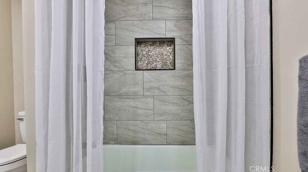 25021 Fran Lou Dr, Moreno Valley CA  92557-5202 exterior