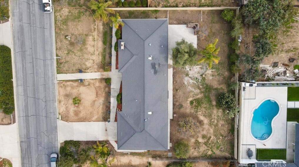 25021 Fran Lou Dr, Moreno Valley CA  92557-5202 exterior