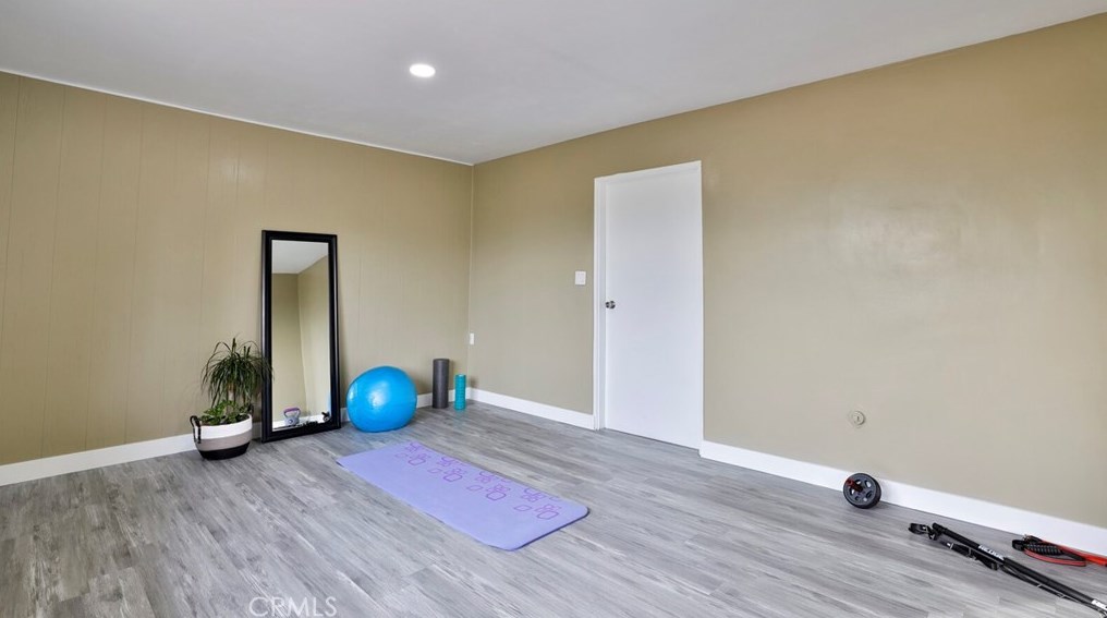 25021 Fran Lou Dr, Moreno Valley CA  92557-5202 exterior