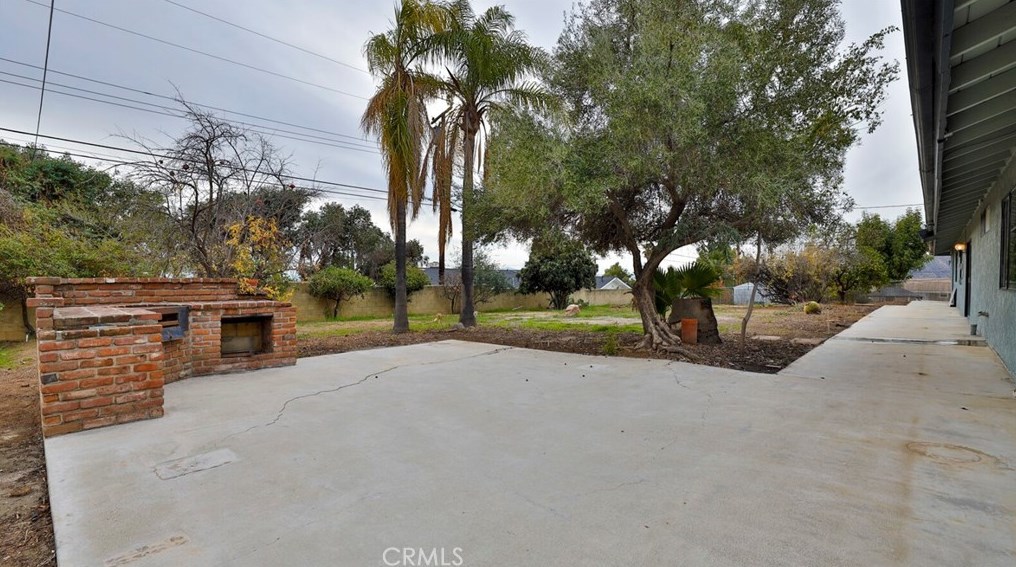 25021 Fran Lou Dr, Moreno Valley CA  92557-5202 exterior