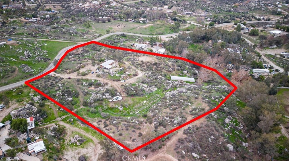 33940 Stagecoach Rd, Lakeview, CA 92567-9729