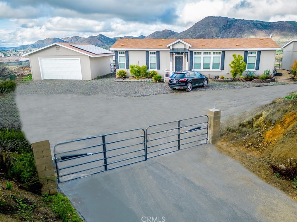 24456 Oak Circle Dr, Wildomar, CA 92595