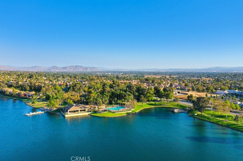 10970 Shady Glade Rd, Moreno Valley CA  92557-3910 exterior