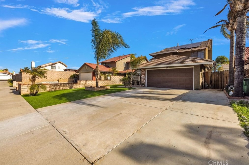 15762 Sheryl Ln, Moreno Valley, CA 92551-6926