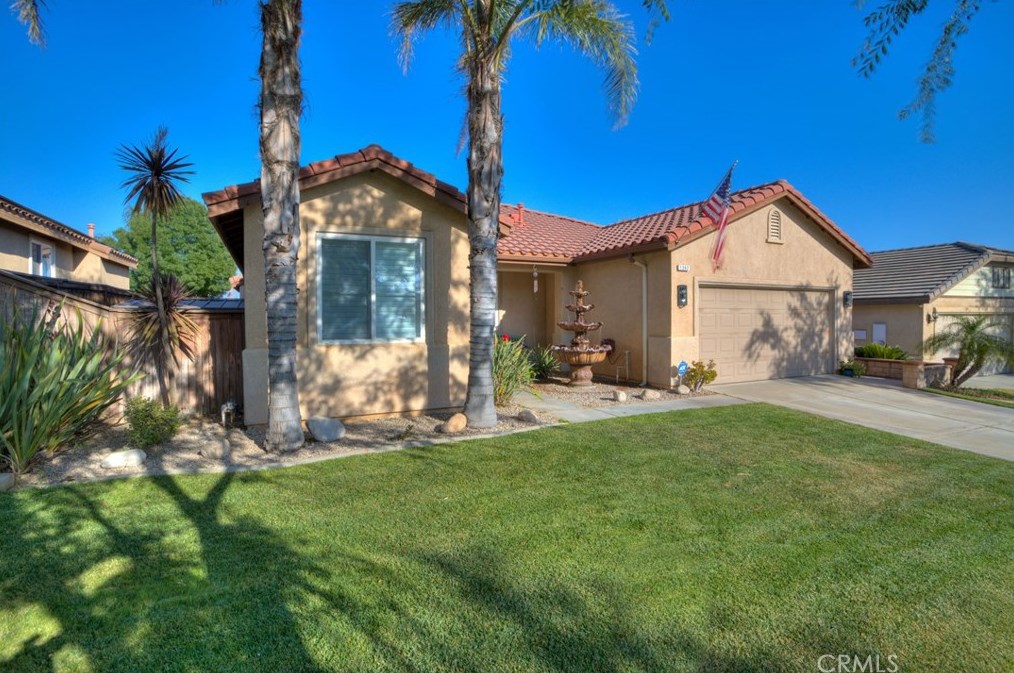 1362 Sunburst Dr, Beaumont, CA 92223